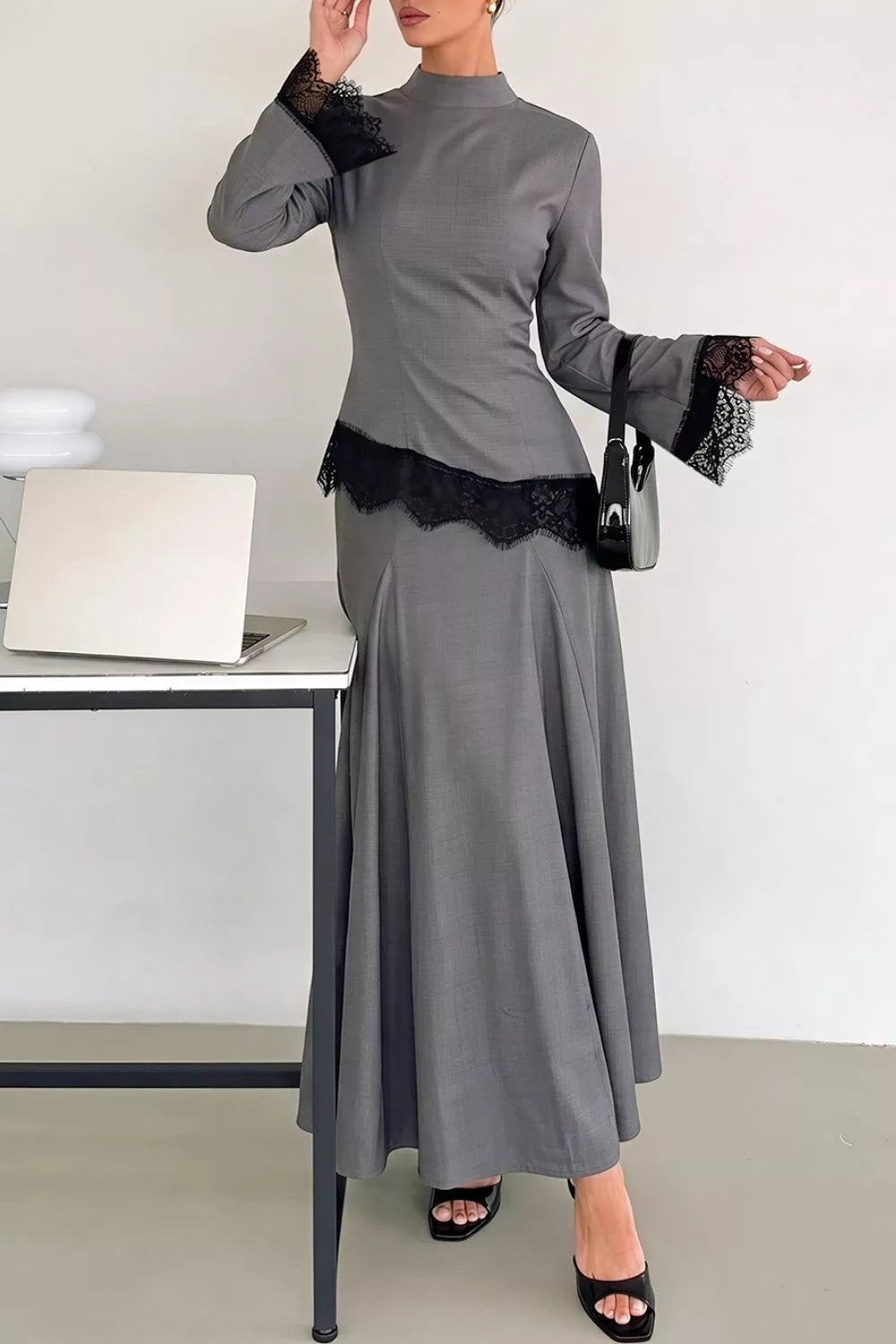 Jazmín Lace Top & Skirt Set
