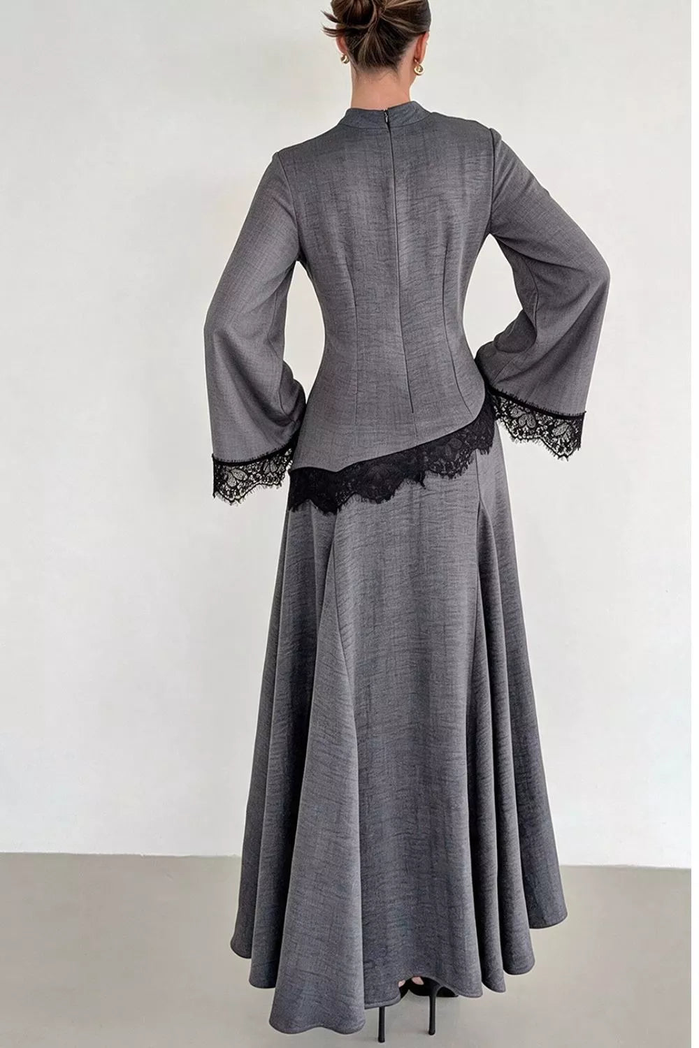 Jazmín Lace Top & Skirt Set